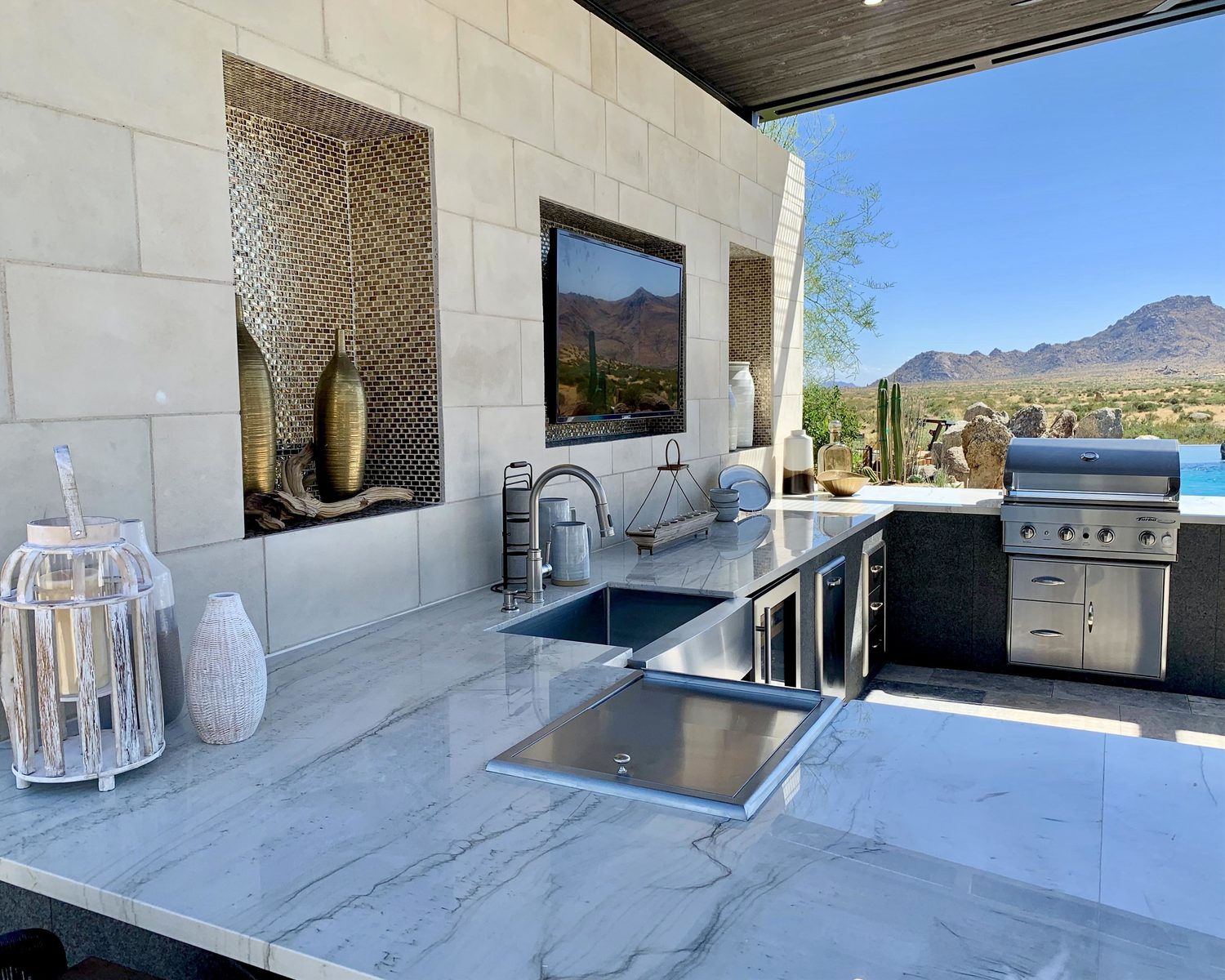 Outdoor Dining — landscape in Scottsdale, AZ